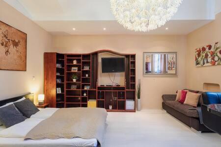 Apartamento Charming Flat In The Center Budapest Exterior foto