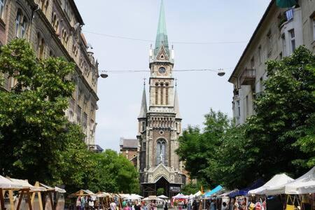 Apartamento Charming Flat In The Center Budapest Exterior foto